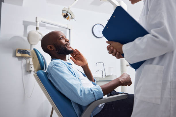 Best Cracked Tooth Emergency Dentist  in Moodus, CT